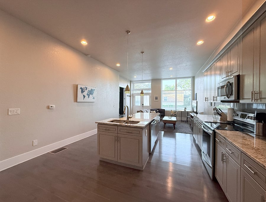Furnished Finder property 880642_1 photo 9