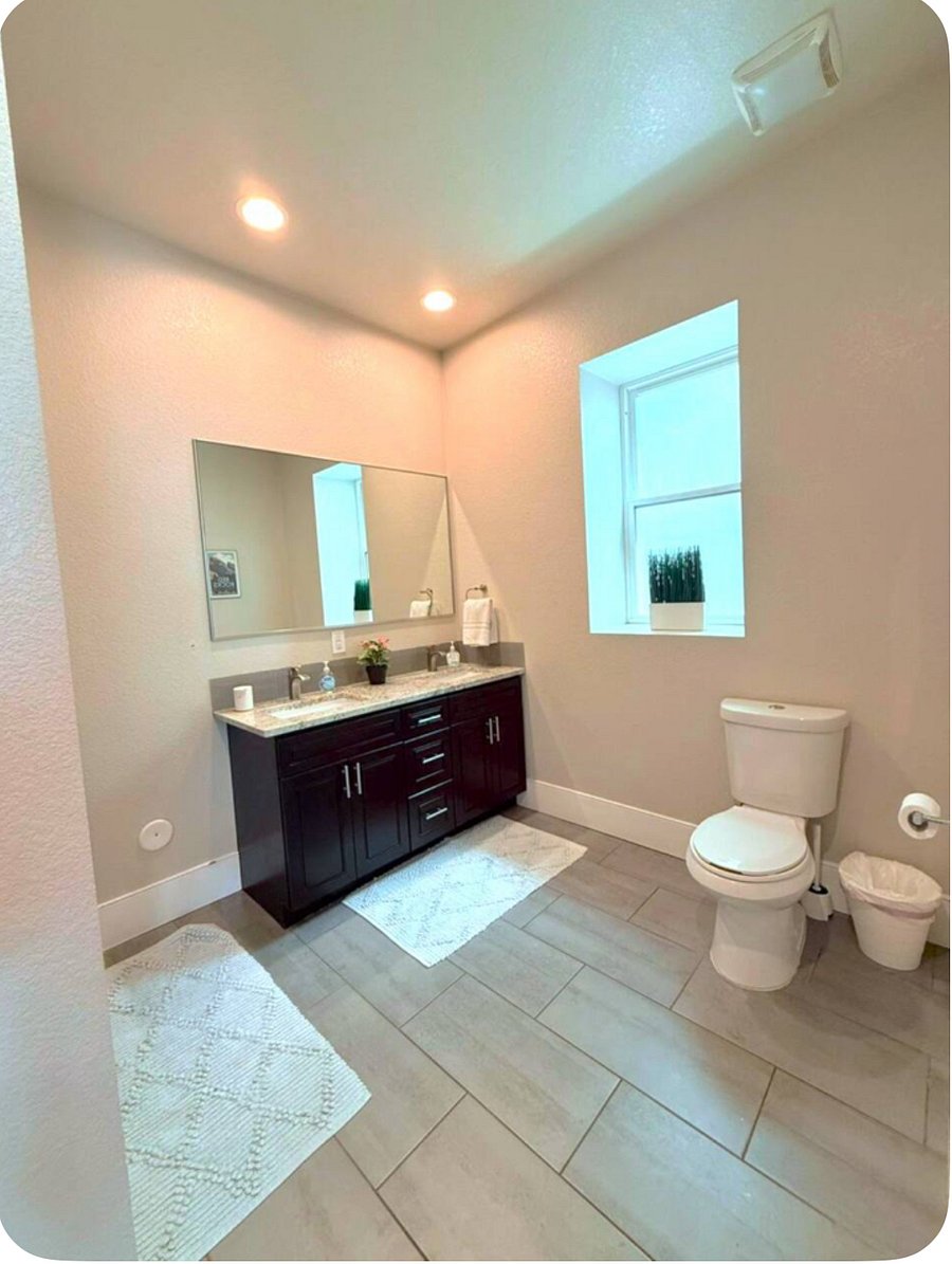 Furnished Finder property 880642_1 photo 13
