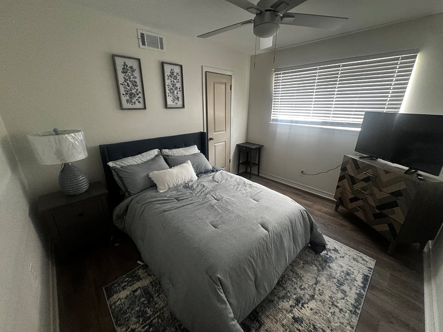 Furnished Finder property 880657_1 photo 5
