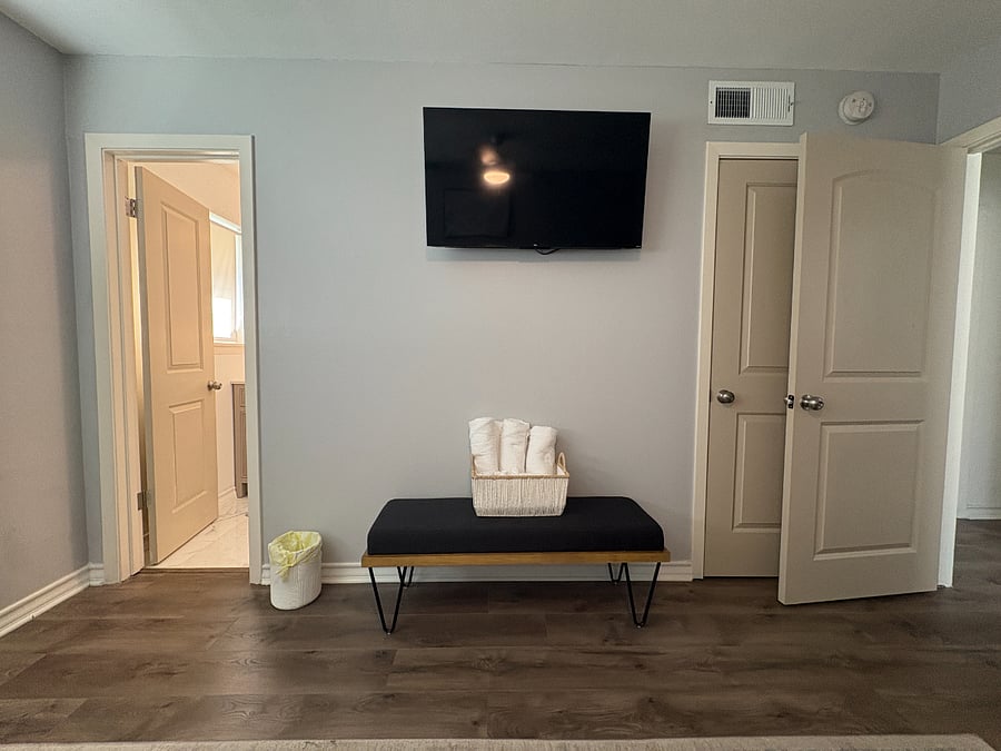 Furnished Finder property 880657_1 photo 16