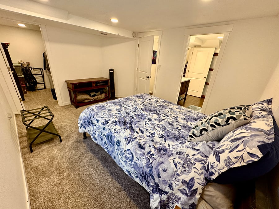 Furnished Finder property 880665_1 photo 33