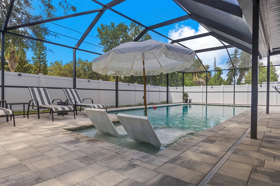 Furnished Finder property 880674_1 photo 17