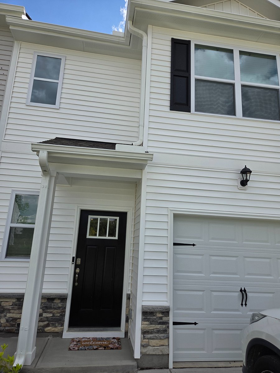Furnished Finder property 880691_1 photo 11