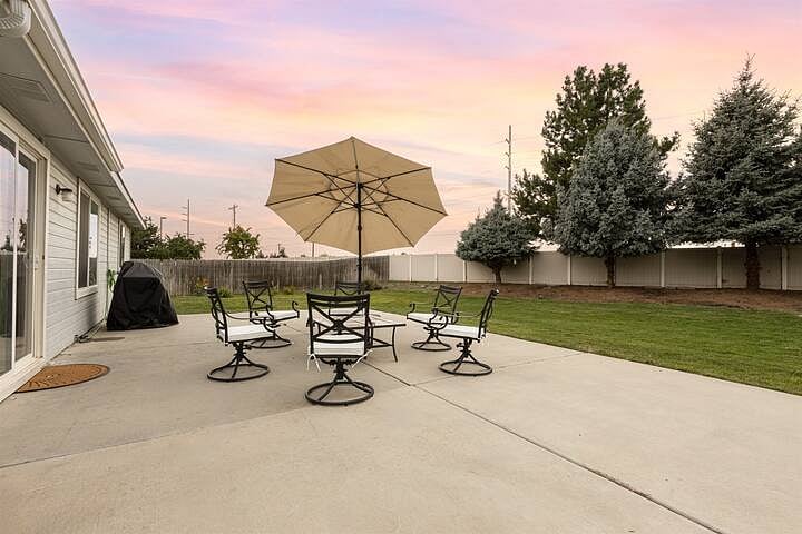 Furnished Finder property 880699_1 photo 19