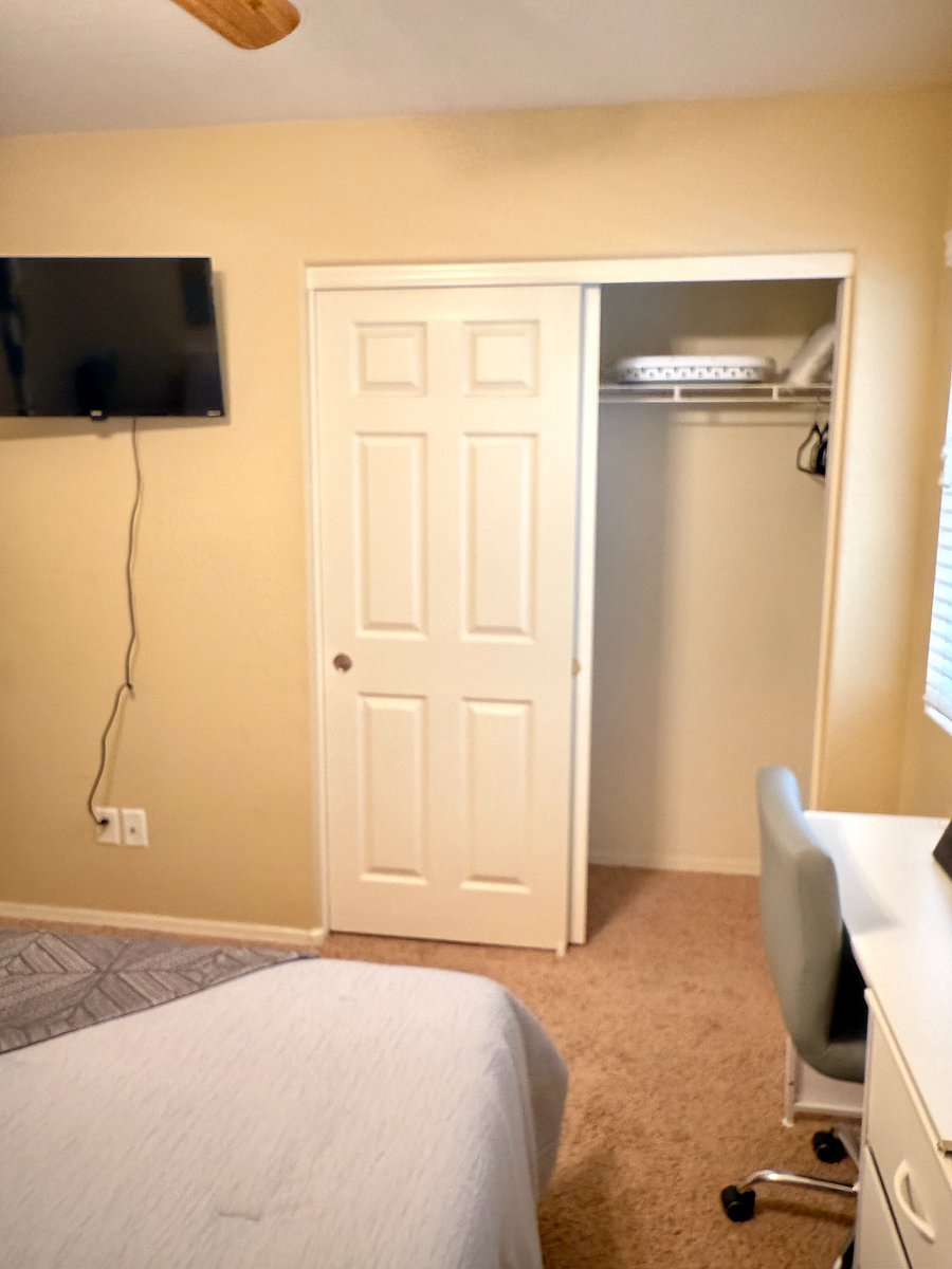 Furnished Finder property 880702_1 photo 4