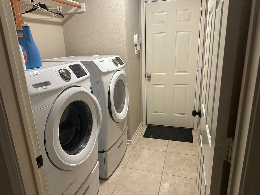 Furnished Finder property 880710_1 photo 8