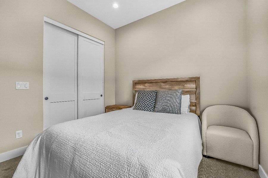 Furnished Finder property 880712_1 photo 15