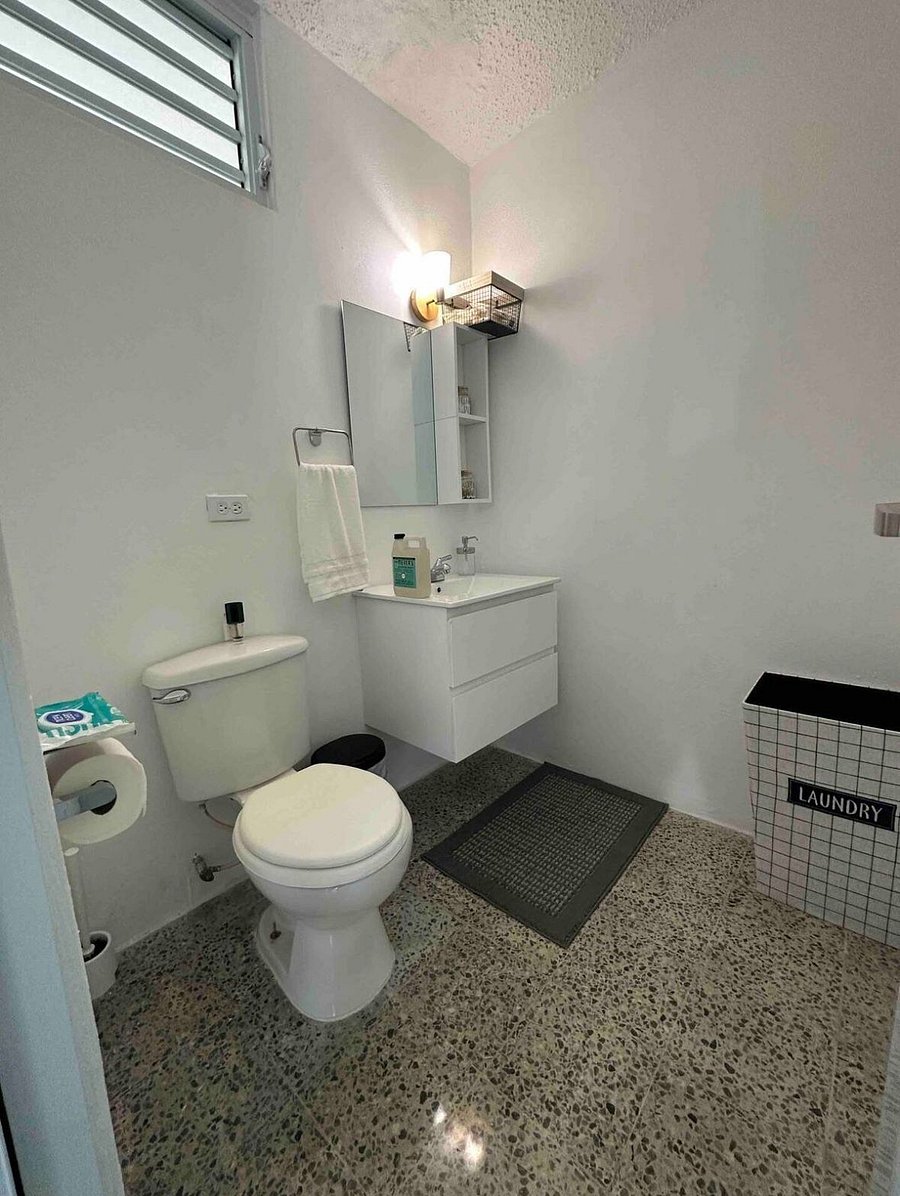 Furnished Finder property 880714_1 photo 16
