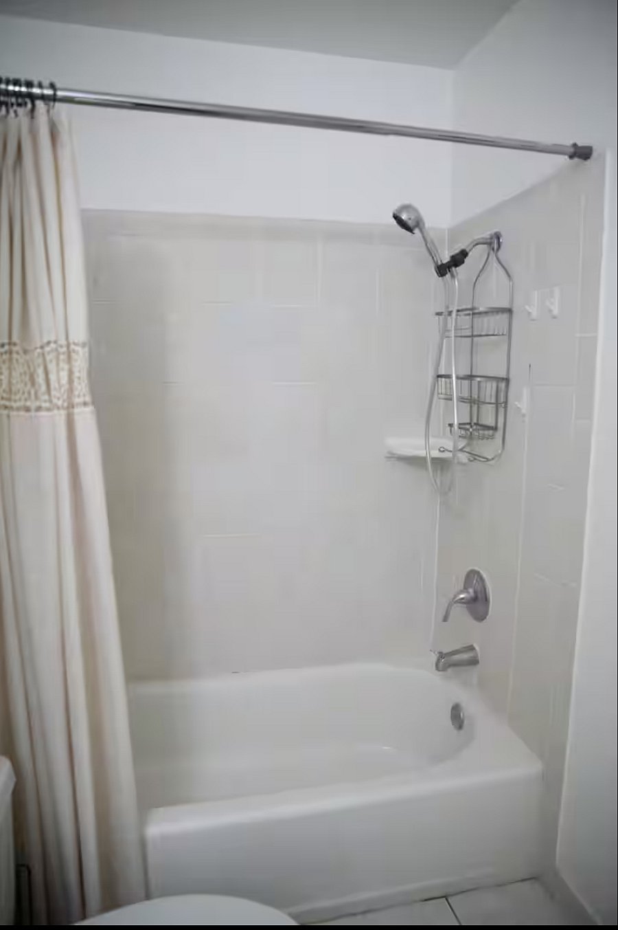 Furnished Finder property 880730_1 photo 20