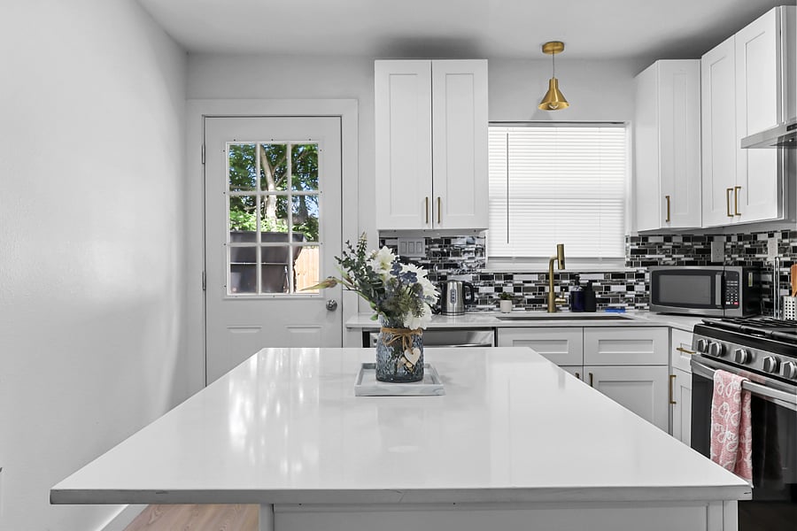 Furnished Finder property 880735_1 photo 7
