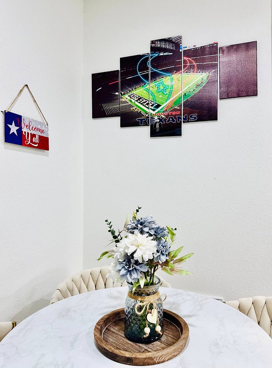 Furnished Finder property 880735_1 photo 21