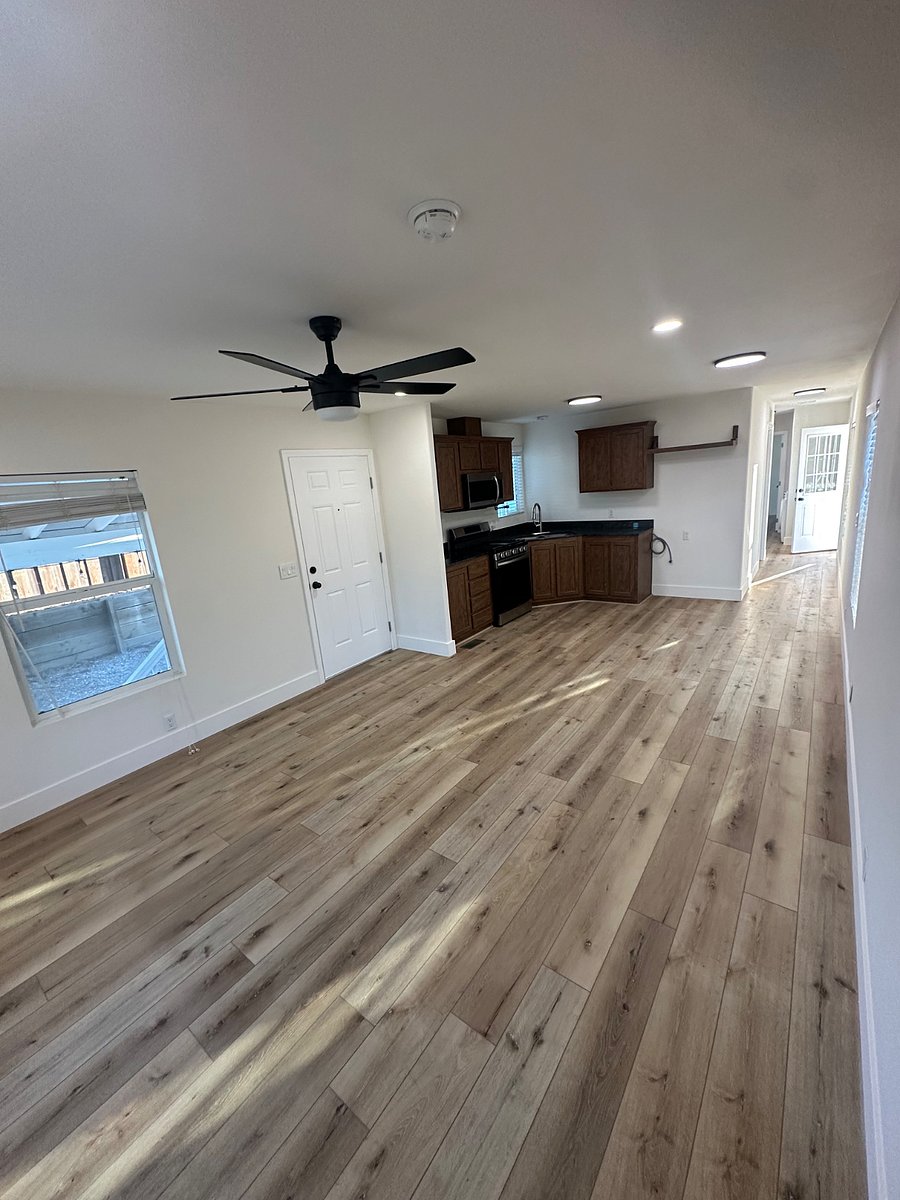 Furnished Finder property 880740_1 photo 3