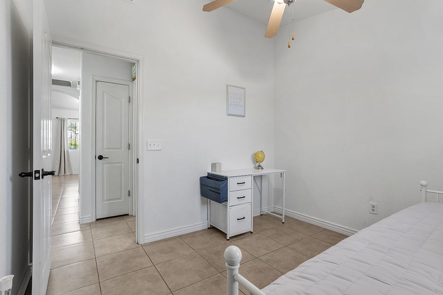 Furnished Finder property 880744_1 photo 21