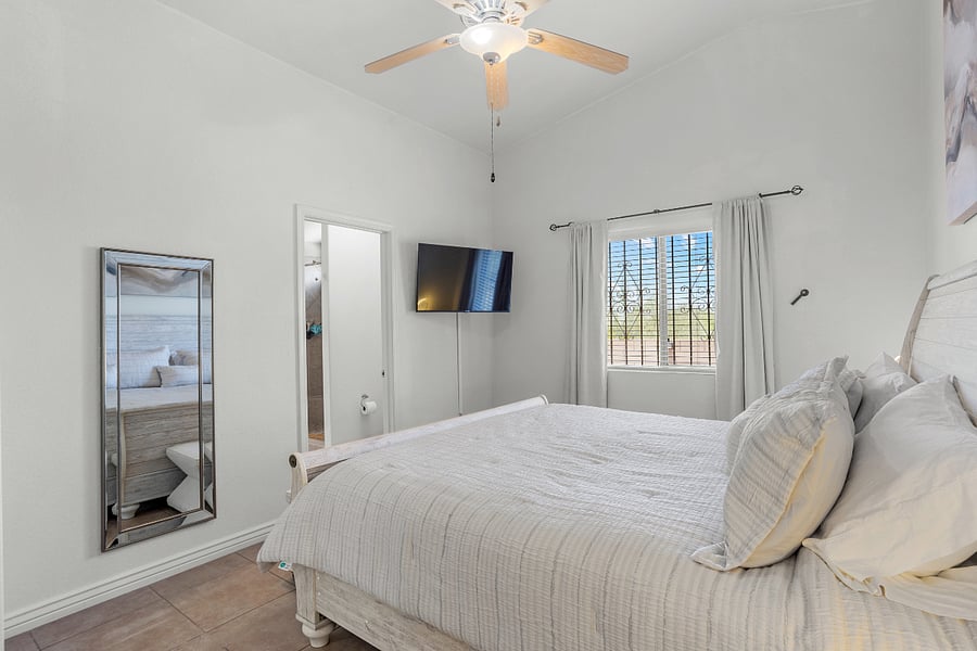 Furnished Finder property 880744_1 photo 14