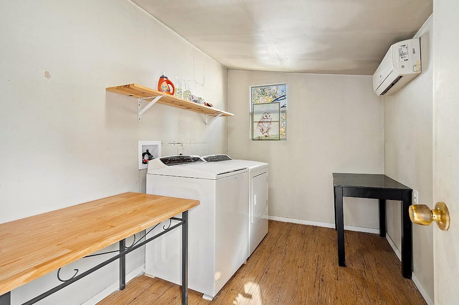 Furnished Finder property 880748_1 photo 13