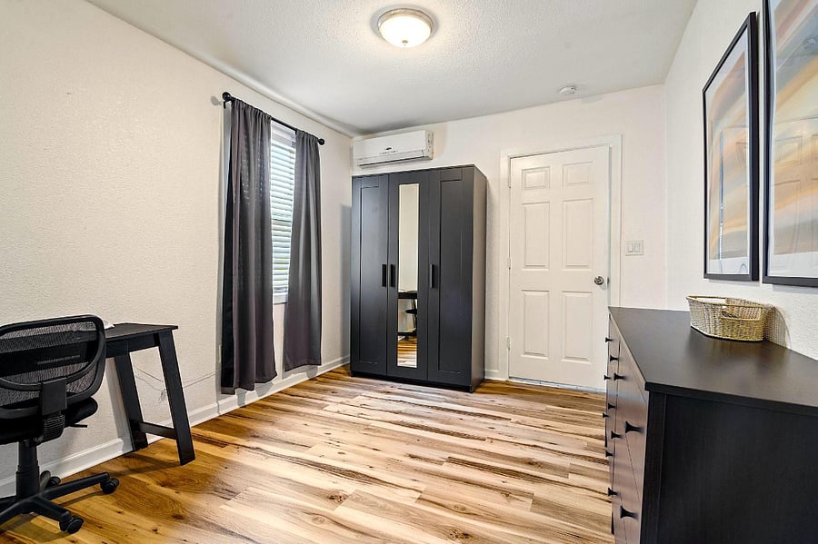 Furnished Finder property 880748_2 photo 8