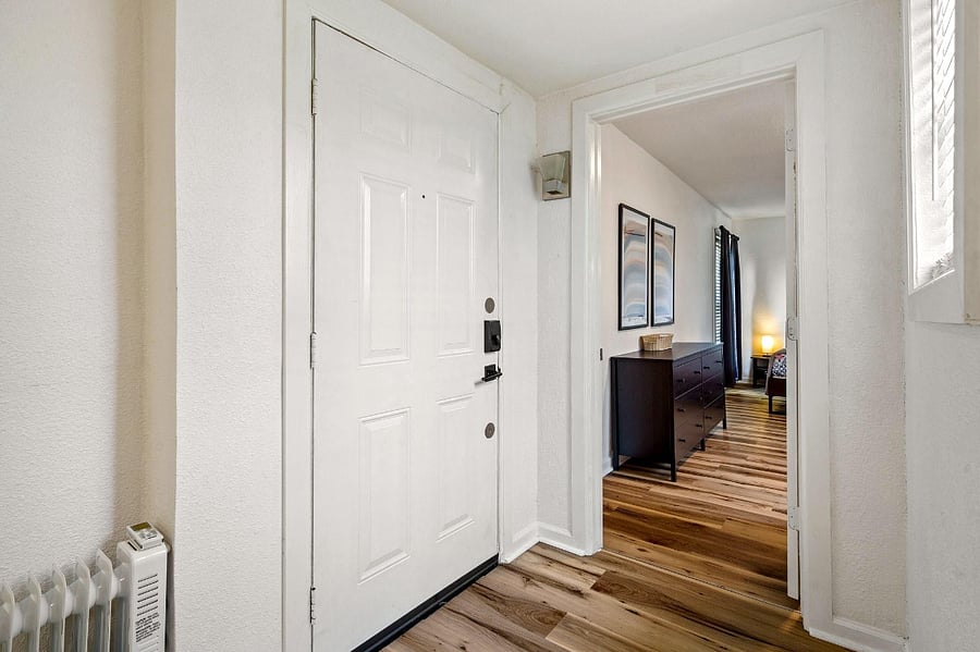 Furnished Finder property 880748_2 photo 11