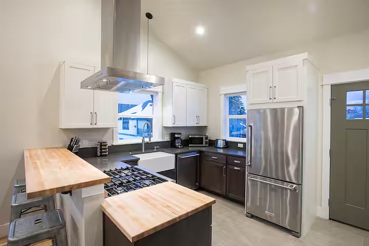 Furnished Finder property 880767_1 photo 12