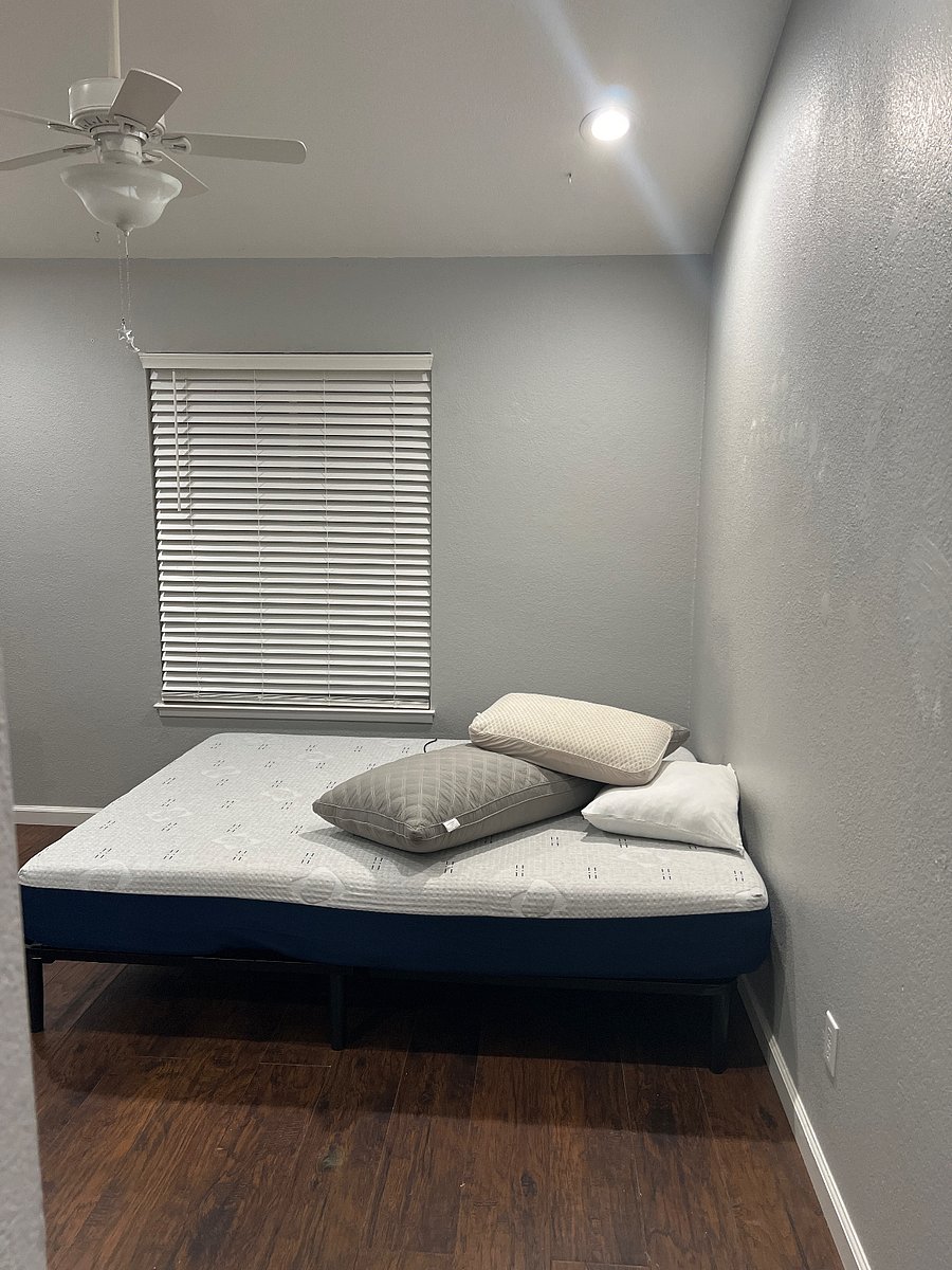 Furnished Finder property 880776_1 photo 8