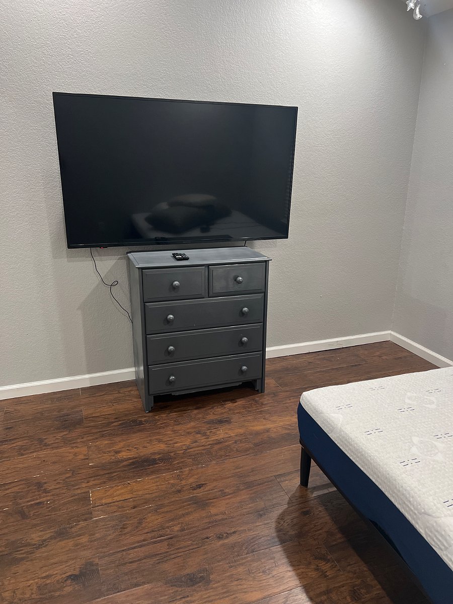 Furnished Finder property 880776_1 photo 9