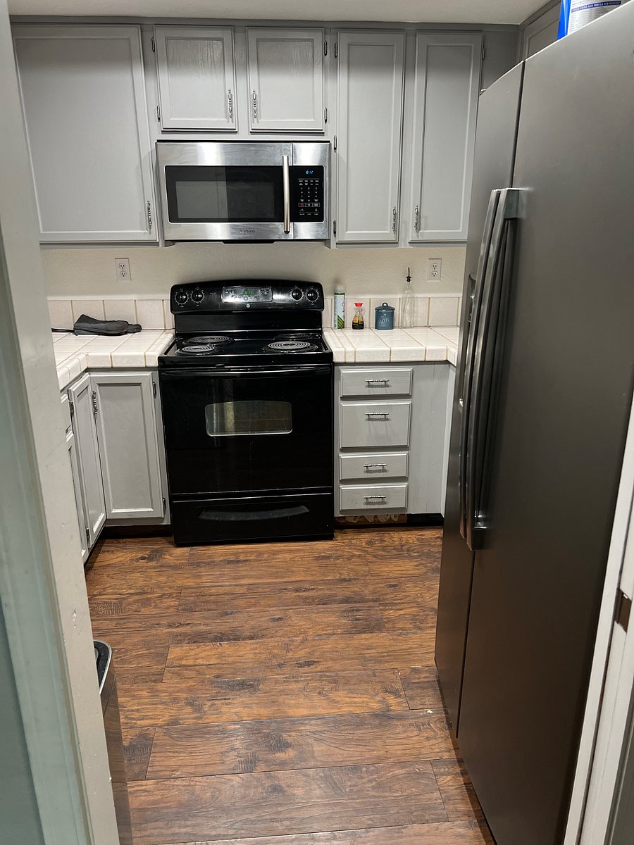 Furnished Finder property 880776_1 photo 5