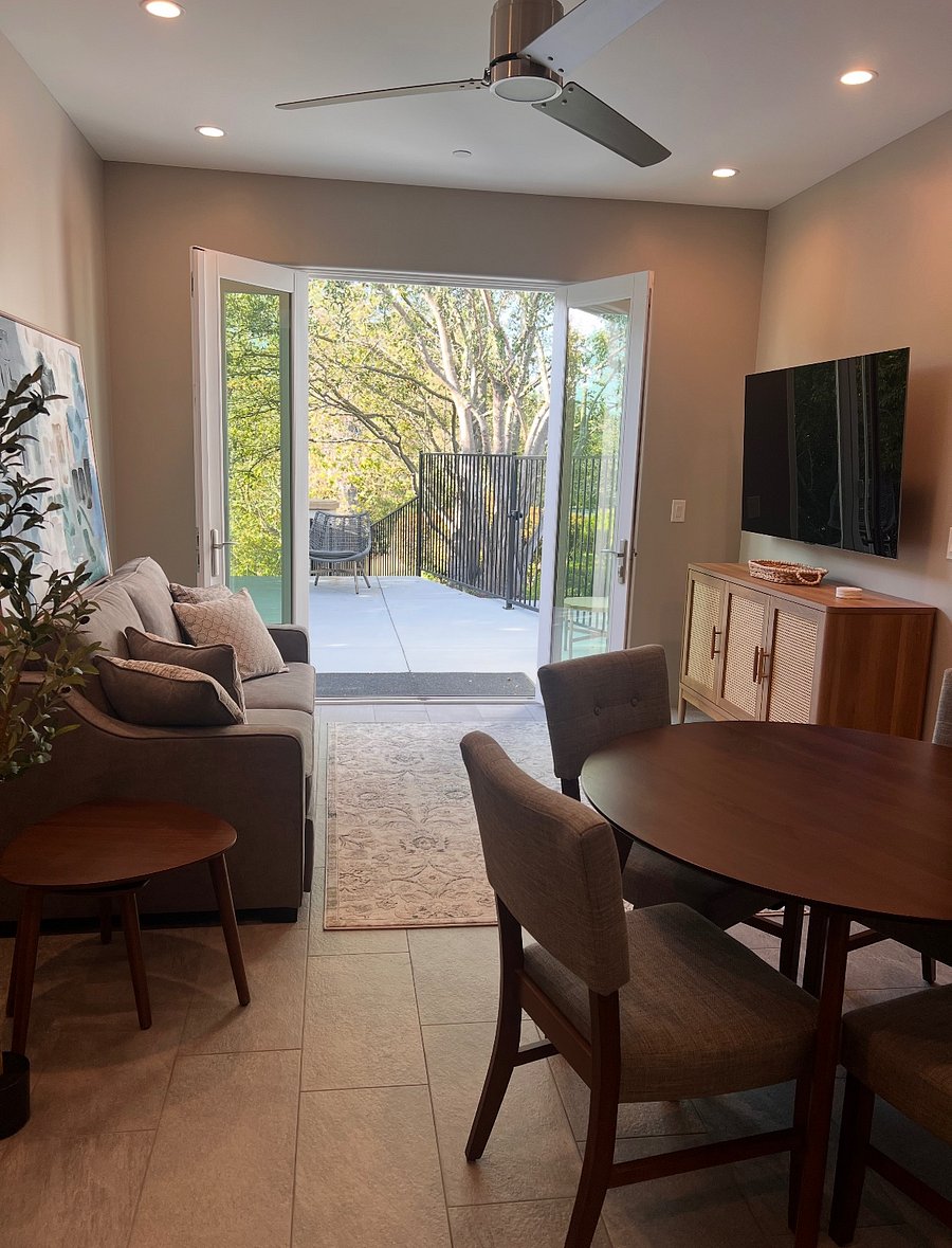 Furnished Finder property 880784_1 photo 6
