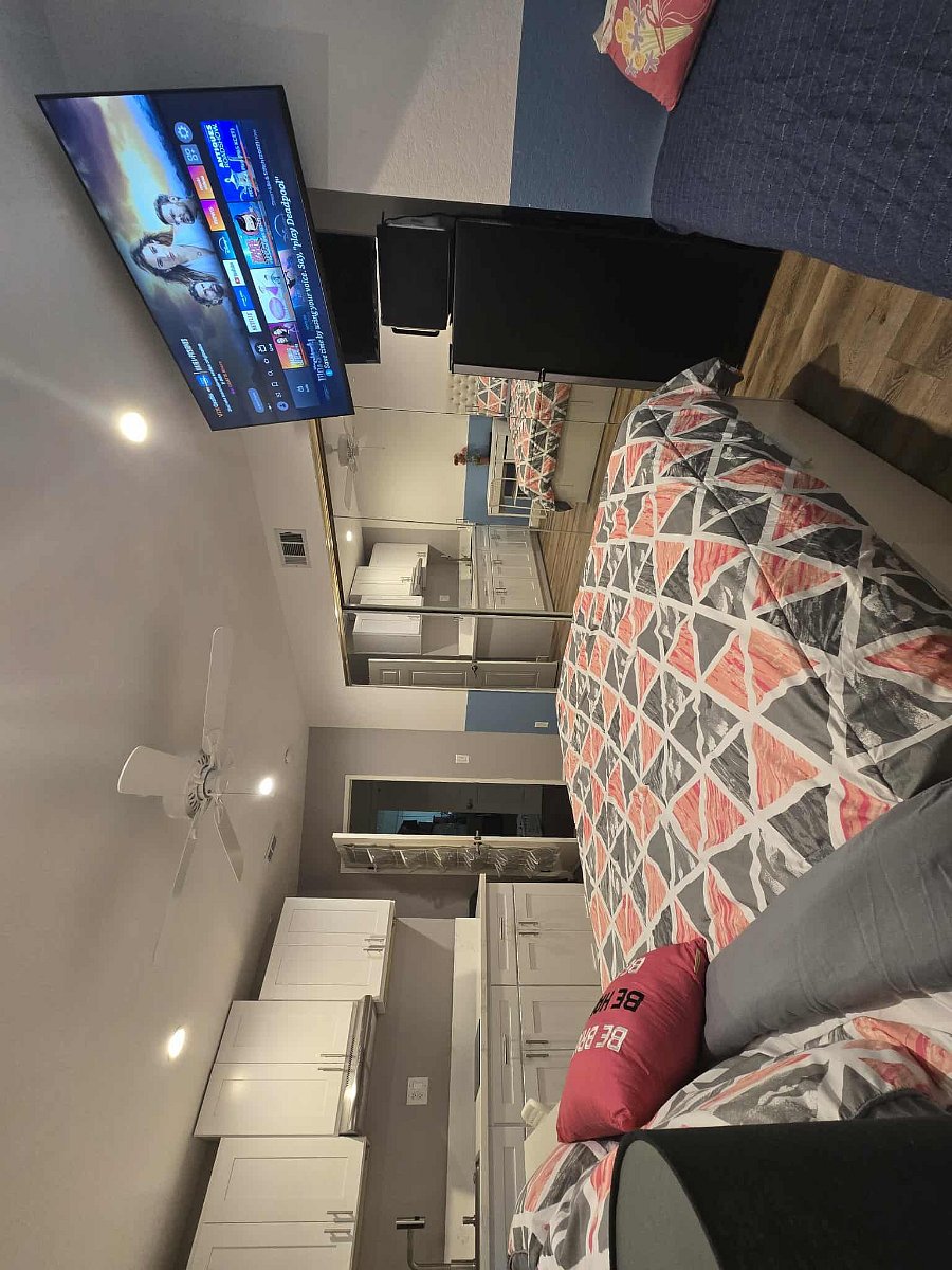 Furnished Finder property 880790_1 photo 3