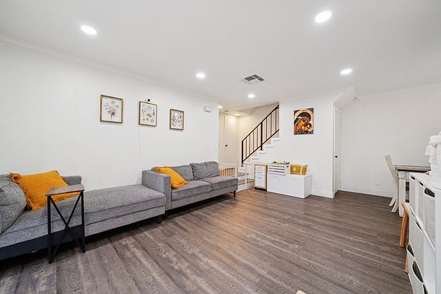 Furnished Finder property 880794_1 photo 6
