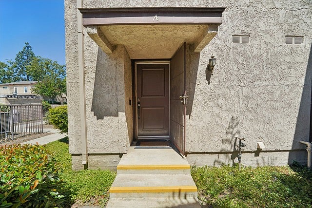 Furnished Finder property 880794_1 photo 8