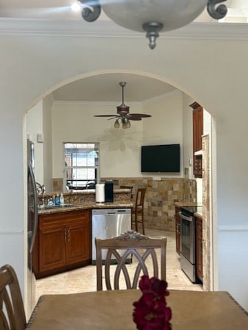Furnished Finder property 880802_1 photo 14