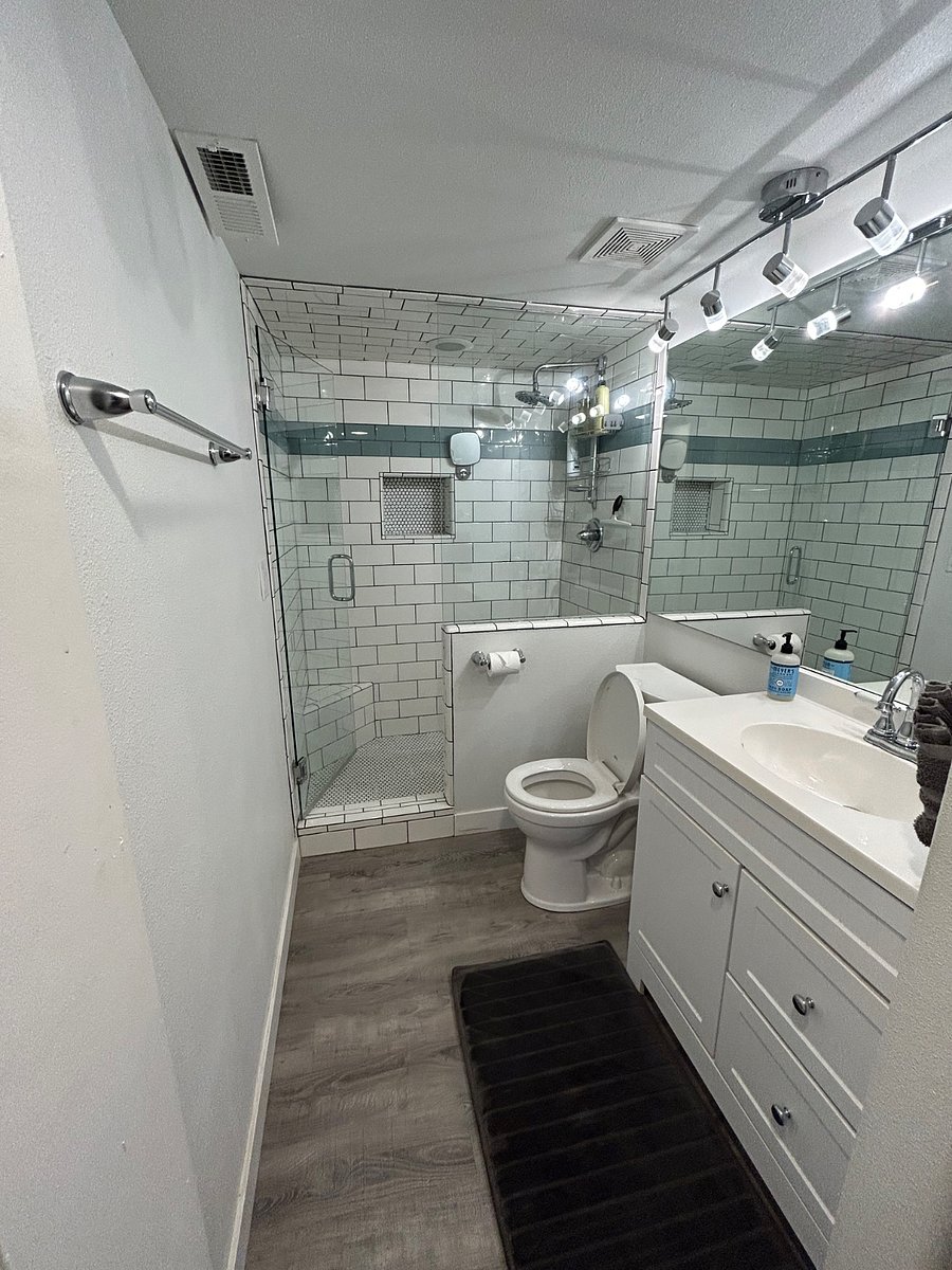 Furnished Finder property 880810_1 photo 12