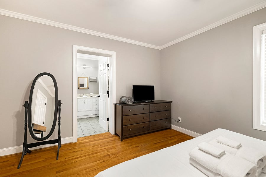 Furnished Finder property 880820_1 photo 22