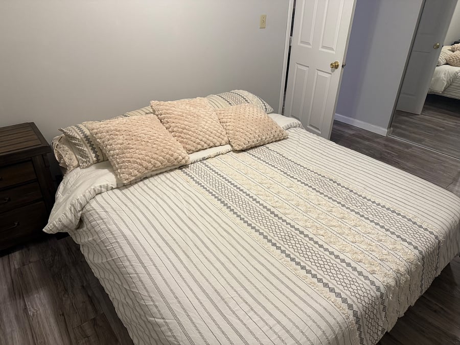Furnished Finder property 880846_1 photo 23