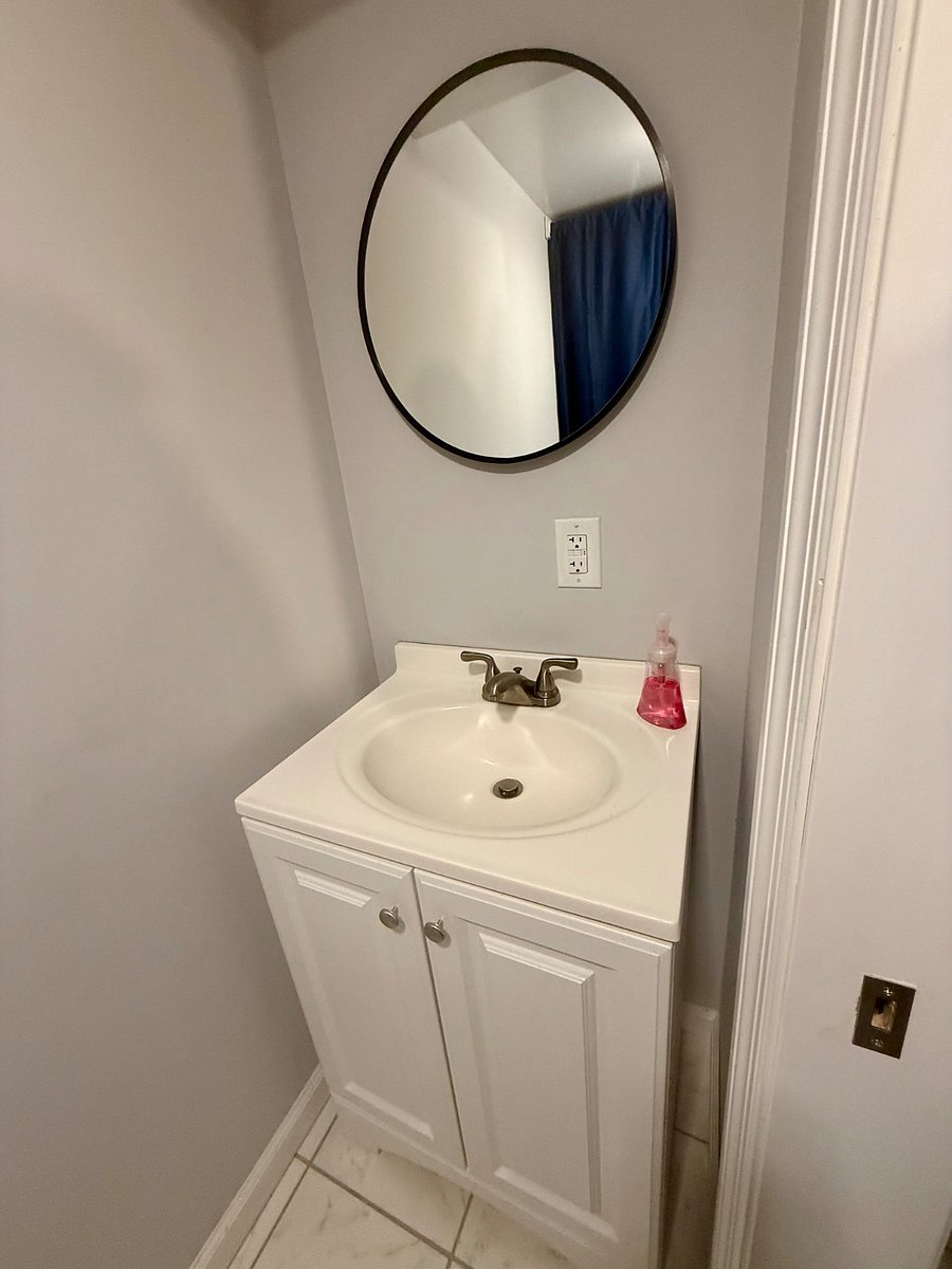 Furnished Finder property 880846_1 photo 31