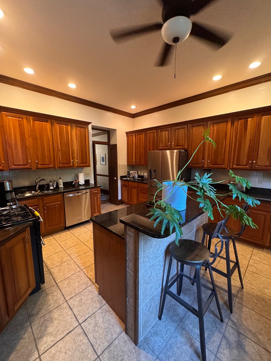 Furnished Finder property 880847_1 photo 3
