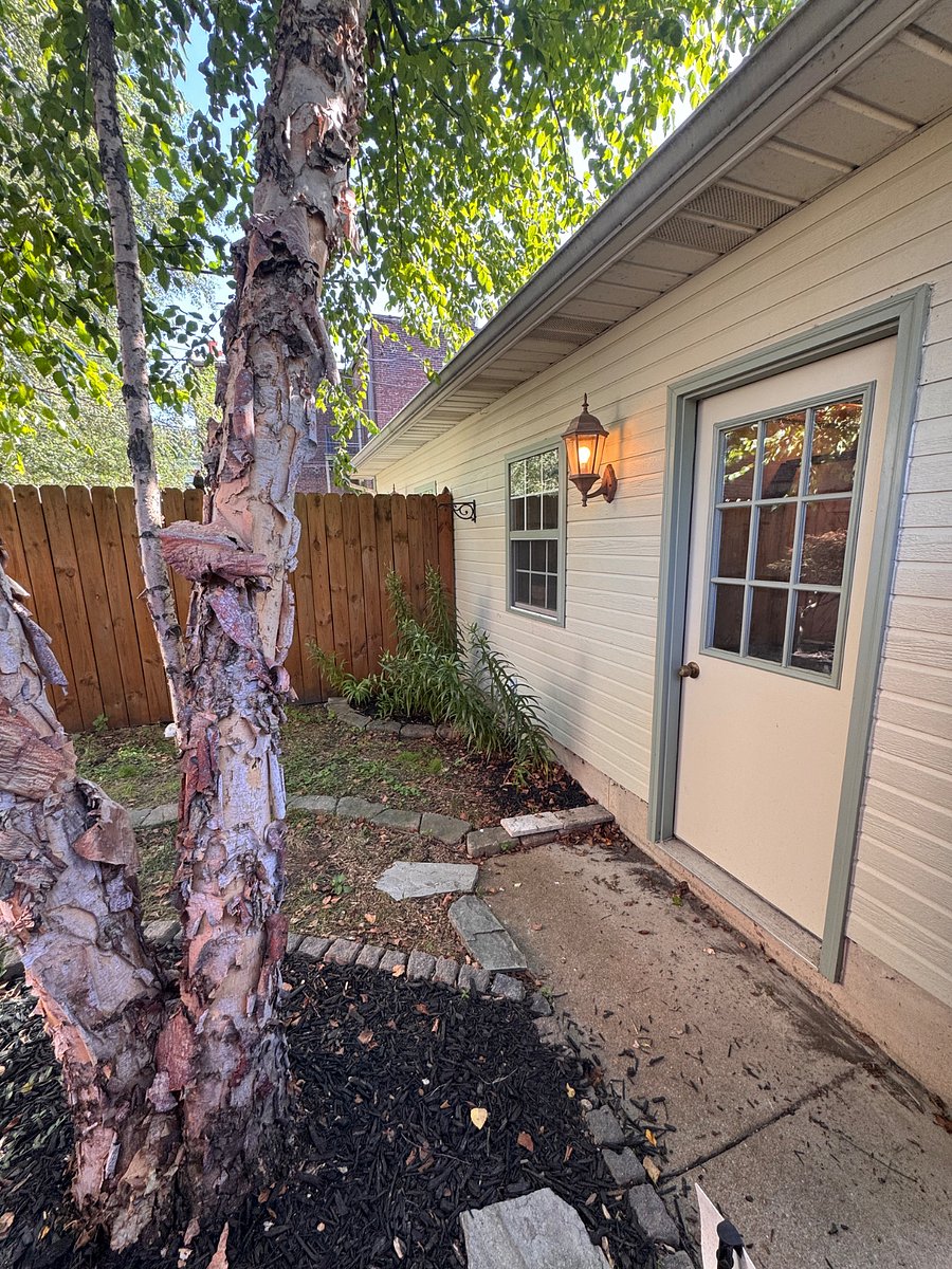 Furnished Finder property 880847_1 photo 14