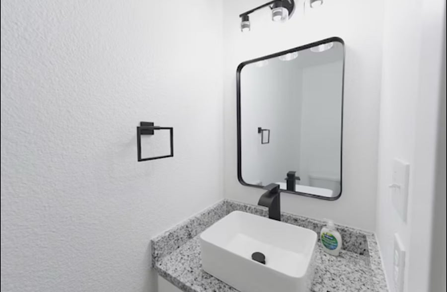 Furnished Finder property 880848_1 photo 10