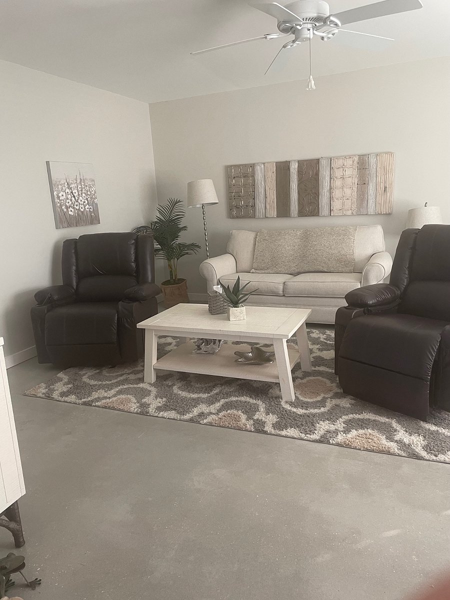 Furnished Finder property 880849_1 photo 4