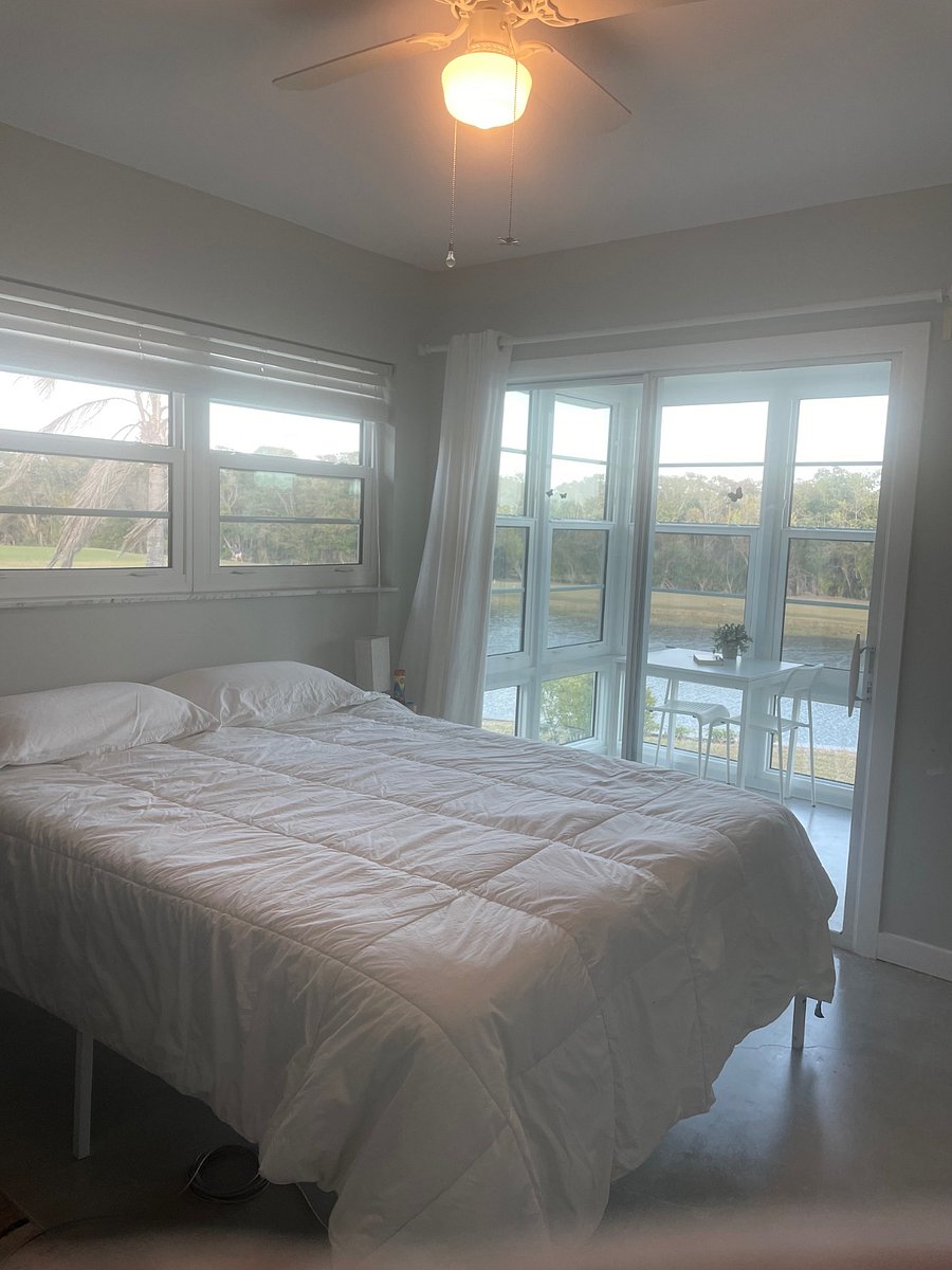 Furnished Finder property 880849_1 photo 8