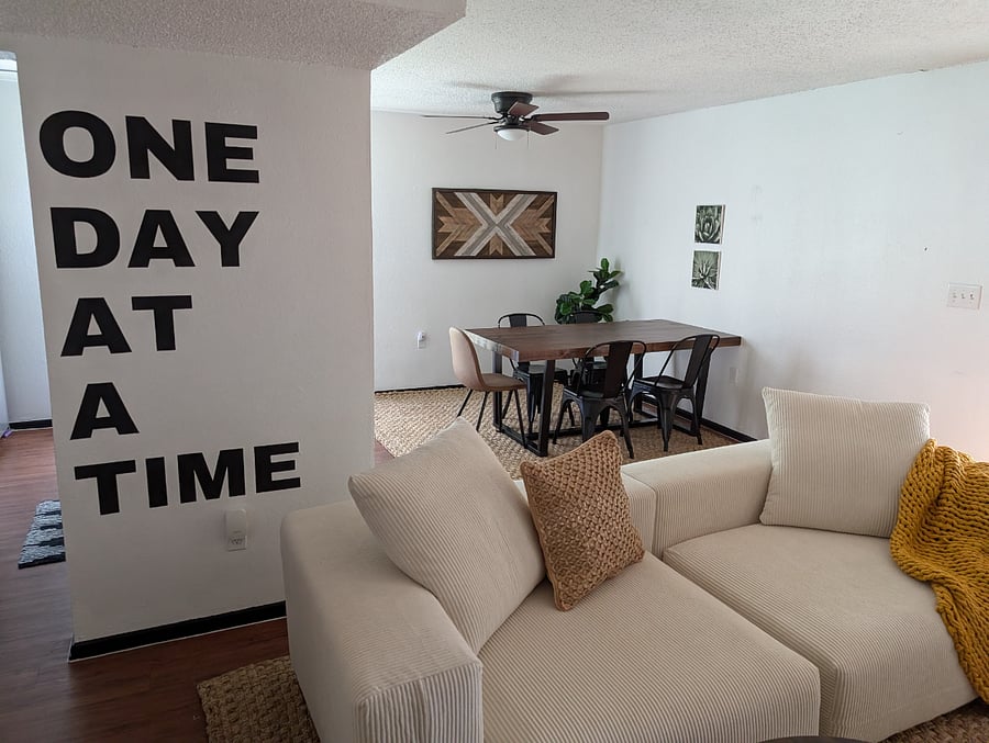 Furnished Finder property 880850_1 photo 3