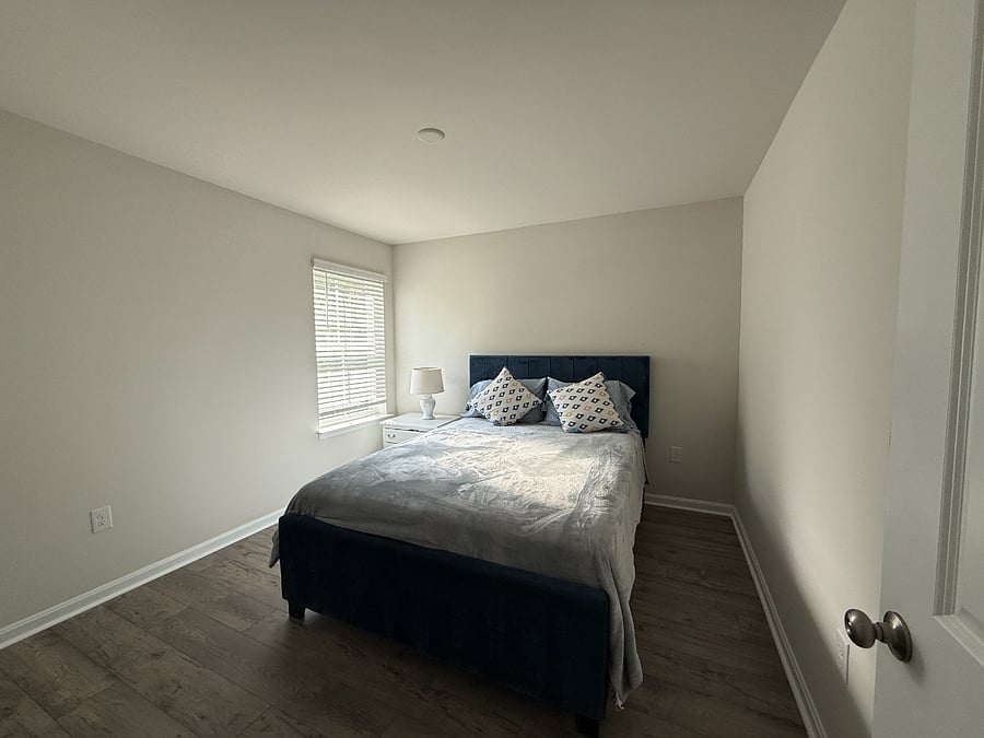 Furnished Finder property 880851_1 photo 3