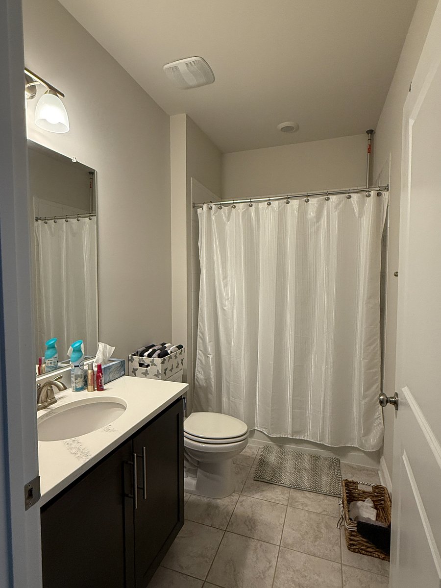 Furnished Finder property 880851_1 photo 4