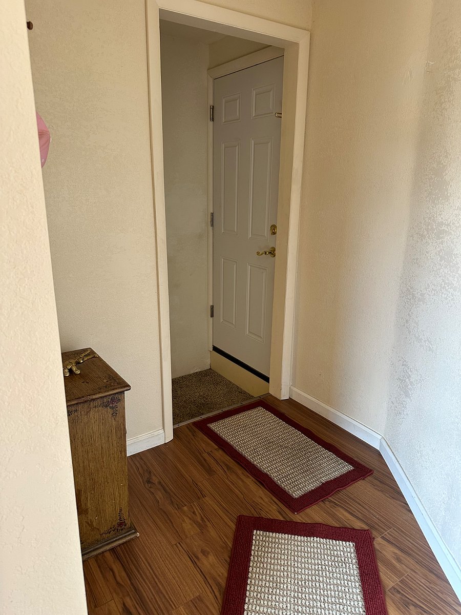 Furnished Finder property 880854_1 photo 13