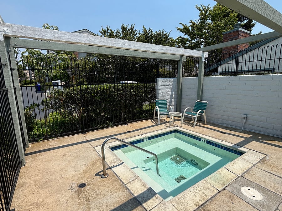 Hot soak!  There are three jacuzzis in the complex.