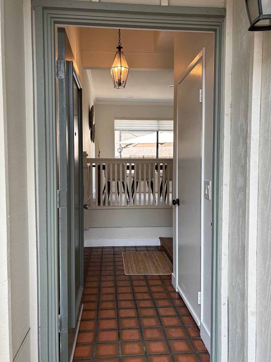 Come in!