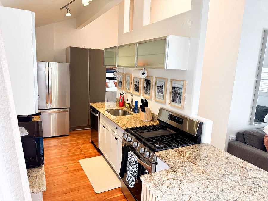 Furnished Finder property 880881_1 photo 7