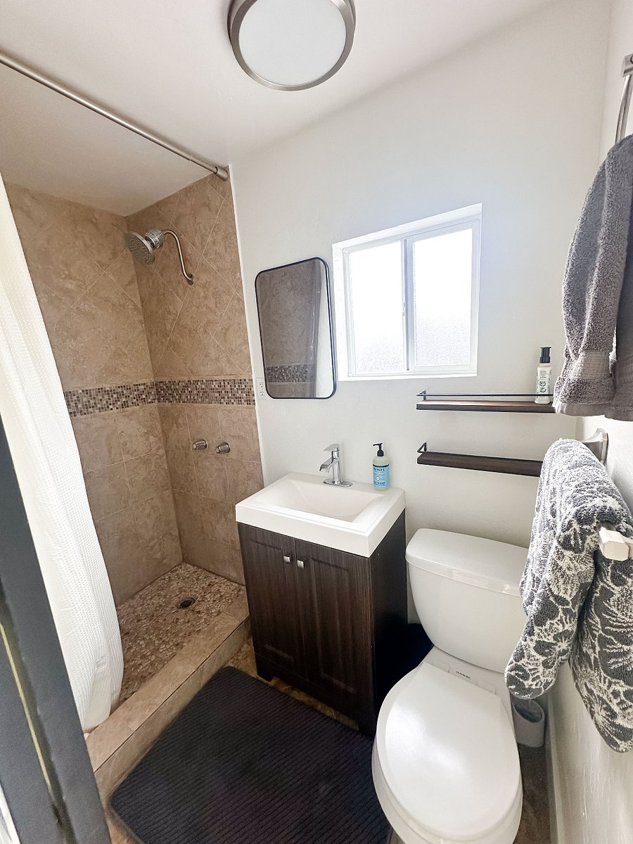 Furnished Finder property 880881_1 photo 12