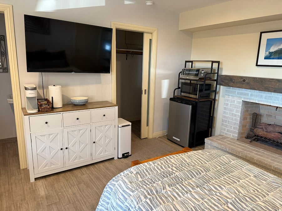 Furnished Finder property 880885_1 photo 3