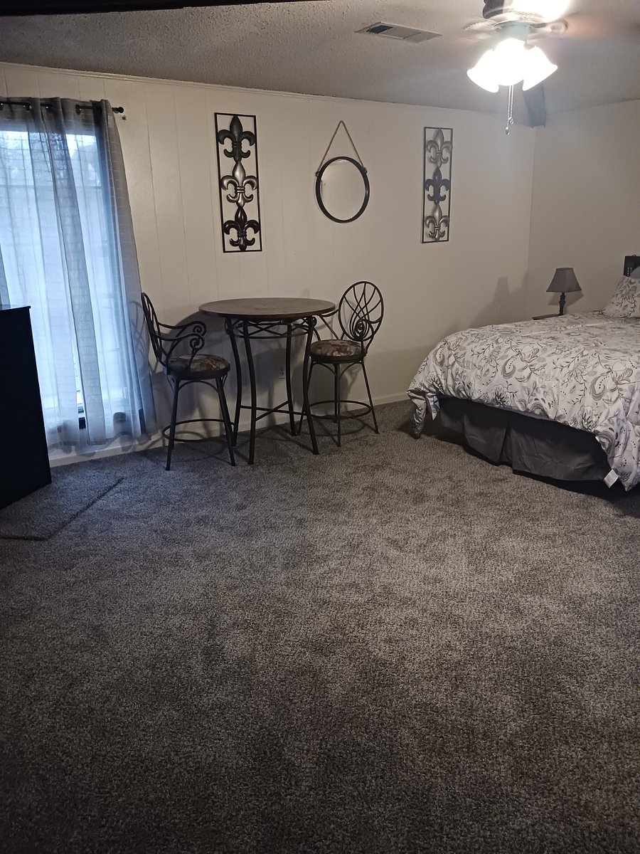 Furnished Finder property 880903_1 photo 4