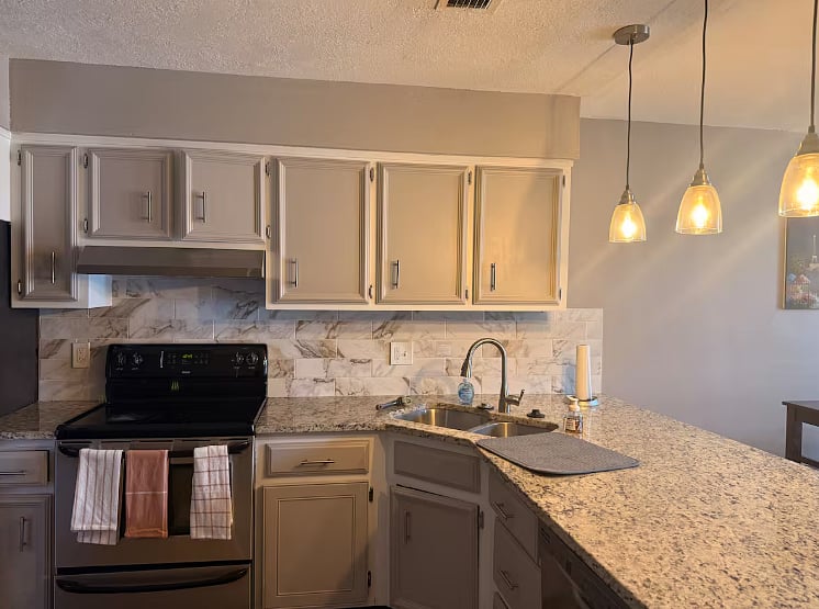 Furnished Finder property 880909_1 photo 12